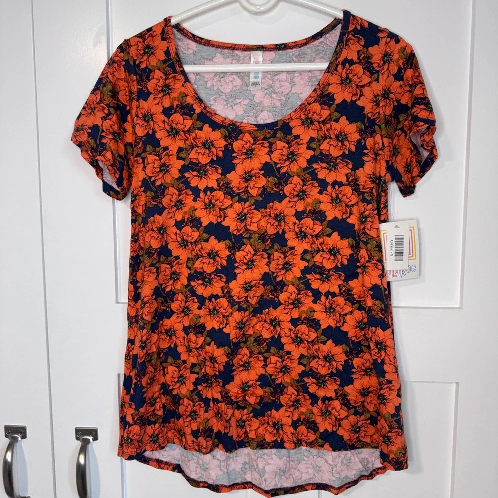 NWT LuLaRoe Classic‎ Tee T-Shirt Women's Size Small Modal & Cotton Blend Floral